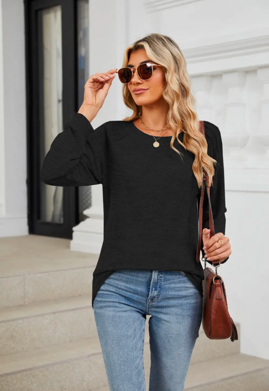 Solid color Round Neck Loose Pull-up Long Sleeved Top