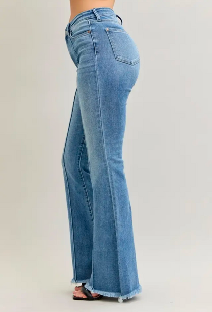 High waisted pintuck flair & fray hem