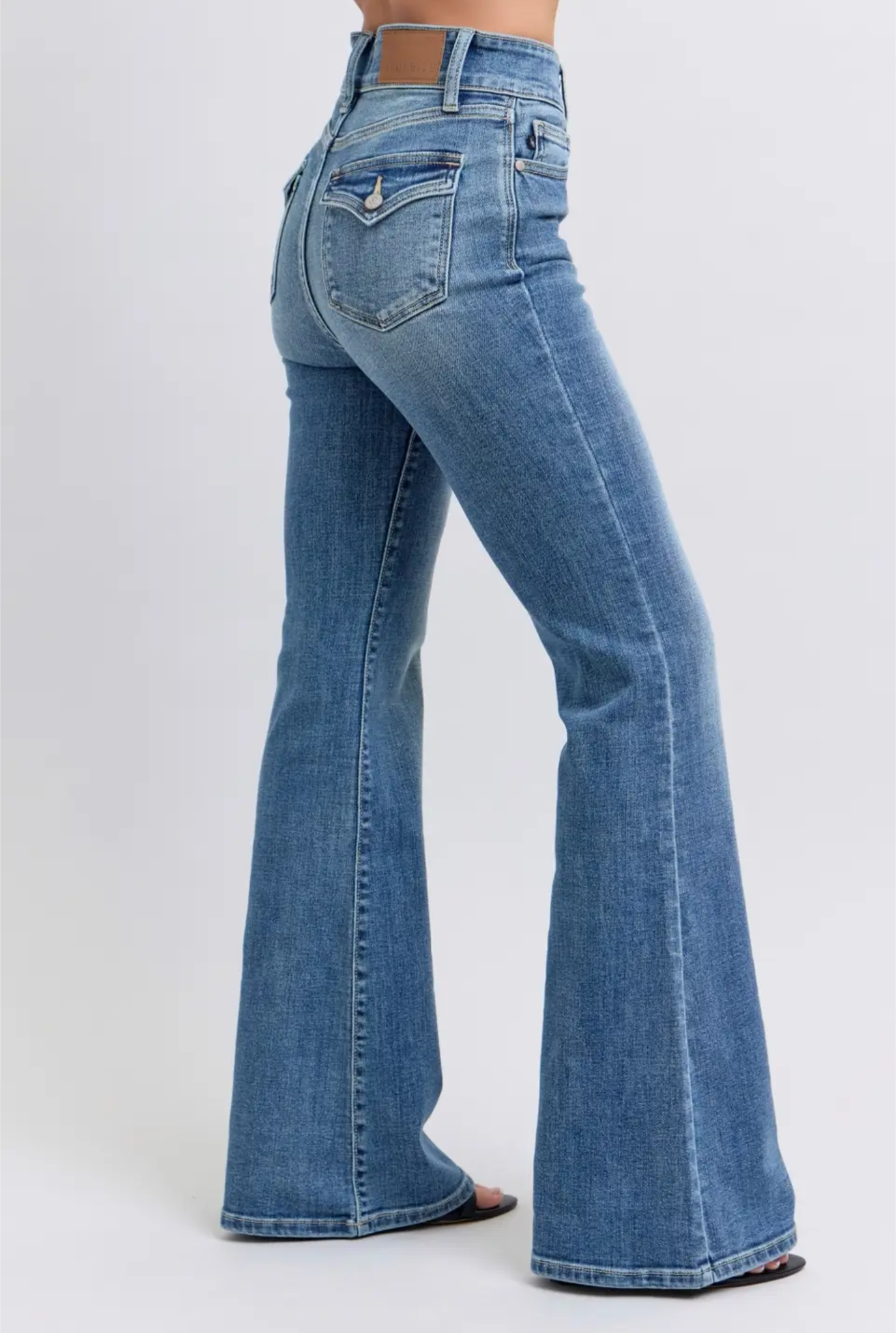 Judy Blue High waisted flare with button pockets