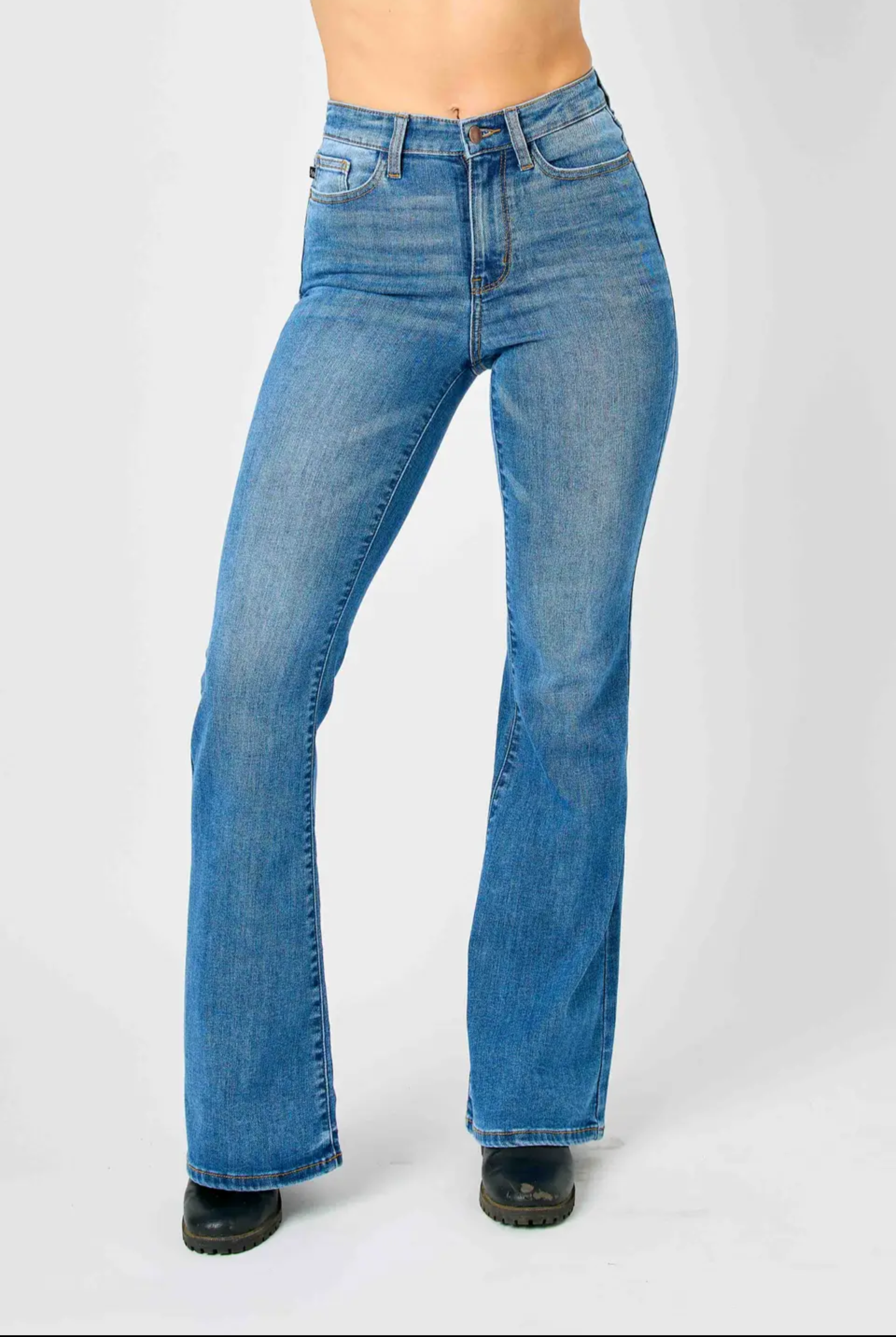 Judy Blue High waisted classic flare